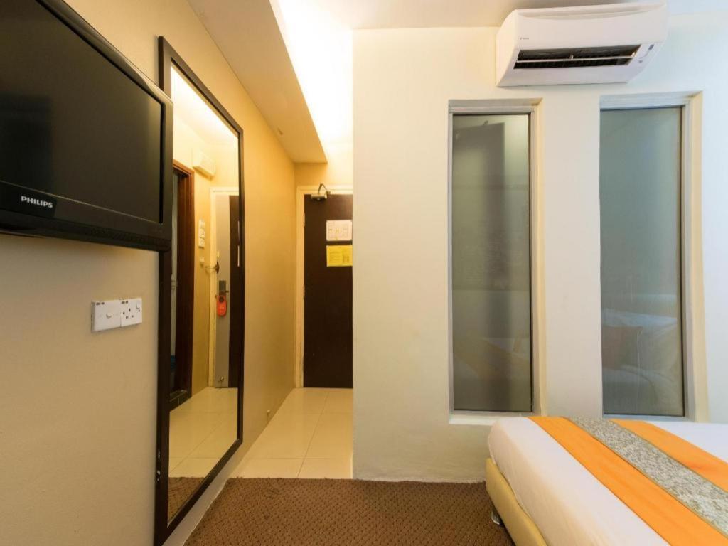 Oyo 126 Rae Hotel Kuala Lumpur Exterior foto