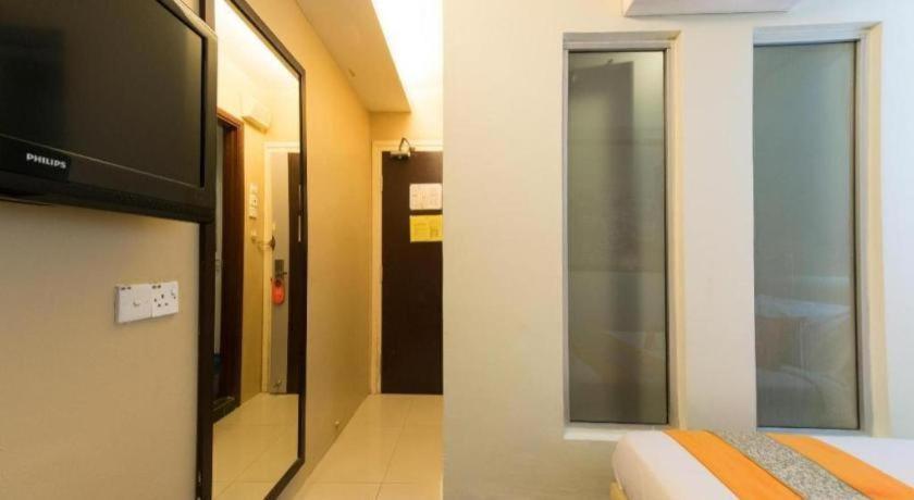 Oyo 126 Rae Hotel Kuala Lumpur Exterior foto